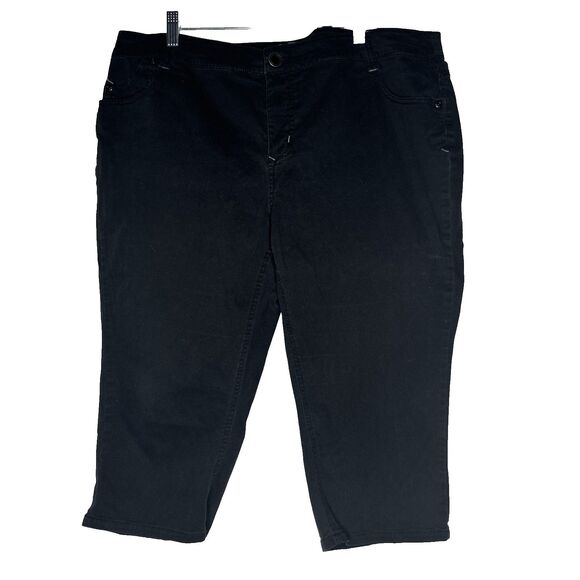 CJ Banks Size 16W Black Capri Pants Button And Zip Up Casual Spring - Picture 1 of 11